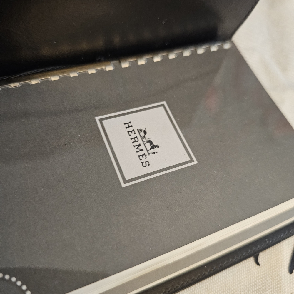 ‼️Sale‼️Hermès Black Spiral Notebook with White Logo - Picture 1 of 10